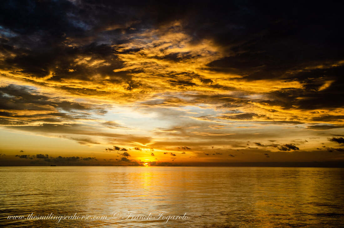Couche de soleil sur la Mer d'Andaman