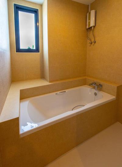 Salle de bain deluxe hôtel Farm House Ranong